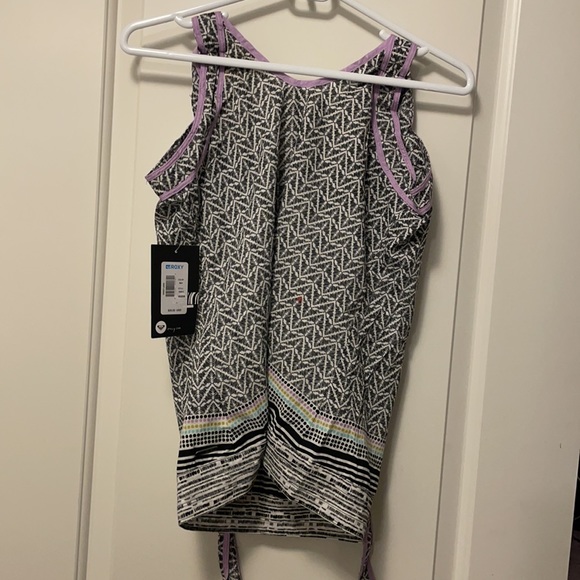 Roxy tank top. - Picture 2 of 5